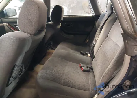 2001 Subaru Outback z USA, uszkodzony, nr VIN 4S3BH665017679705